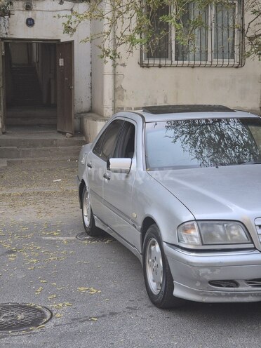 Mercedes C 200 1998, 350,000 km - 2.0 l - Bakı