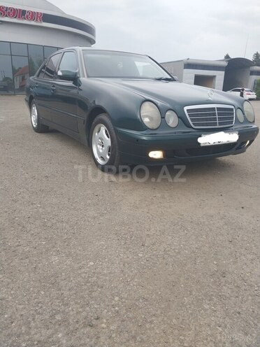 Mercedes E 220 d 2002, 367,000 km - 2.2 l - Astara