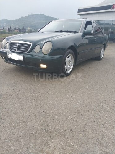 Mercedes E 220 d 2002, 367,000 km - 2.2 l - Astara