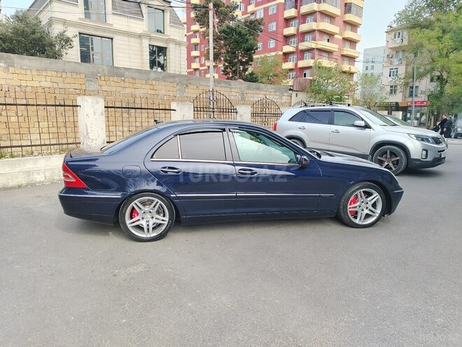 Mercedes C 240 2001, 386,000 km - 2.4 л - Sumqayıt