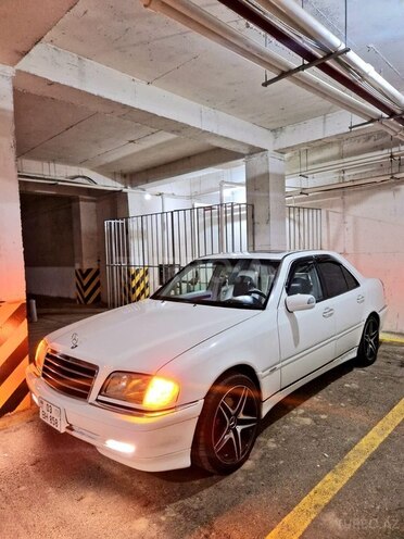Mercedes C 230 1997, 230,000 km - 2.3 l - Bakı