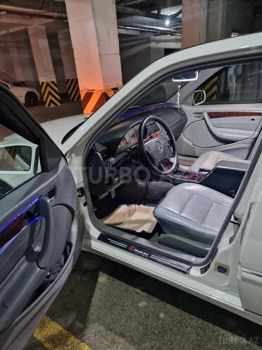 Mercedes C 230 1997, 230,000 km - 2.3 l - Bakı