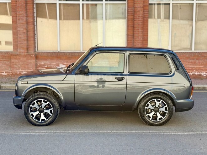 LADA (VAZ) Niva 2021, 42,000 km - 1.7 л - Gəncə
