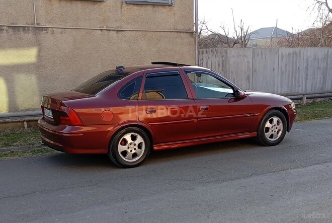 Opel Vectra 2000, 314,000 km - 1.6 л - Balakən