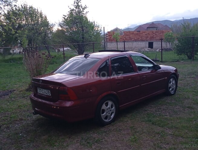 Opel Vectra 2000, 314,000 km - 1.6 л - Balakən