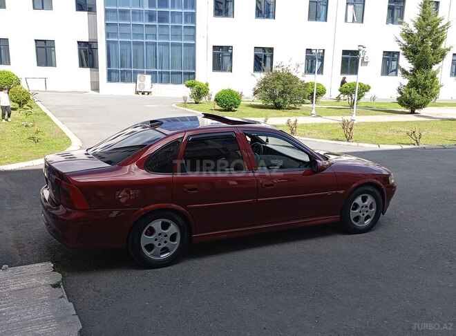 Opel Vectra 2000, 314,000 km - 1.6 л - Balakən