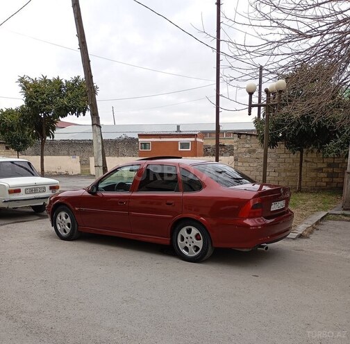 Opel Vectra 2000, 314,000 km - 1.6 л - Balakən