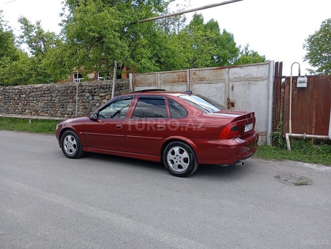 Opel Vectra 2000, 314,000 km - 1.6 л - Balakən