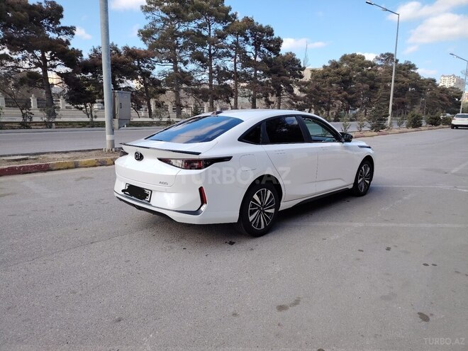 Changan Qiyuan A05 2024, 18,000 km - 1.5 л - Bakı