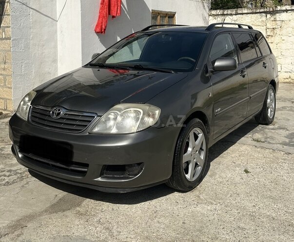 Toyota Corolla 2006, 298,000 km - 1.4 l - Qobustan