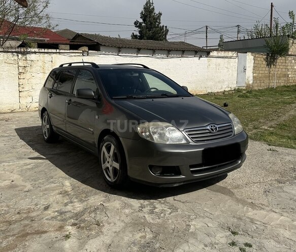 Toyota Corolla 2006, 298,000 km - 1.4 l - Qobustan