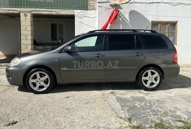 Toyota Corolla 2006, 298,000 km - 1.4 l - Qobustan