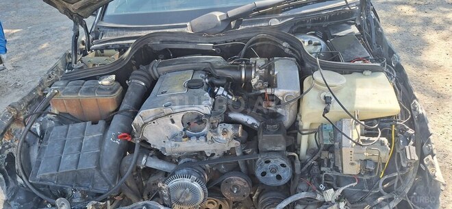 Mercedes C 200 1995, 237,000 km - 2.0 l - Qəbələ