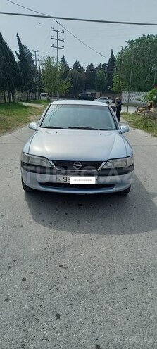Opel Vectra 1997, 289,788 km - 1.6 l - Bakı