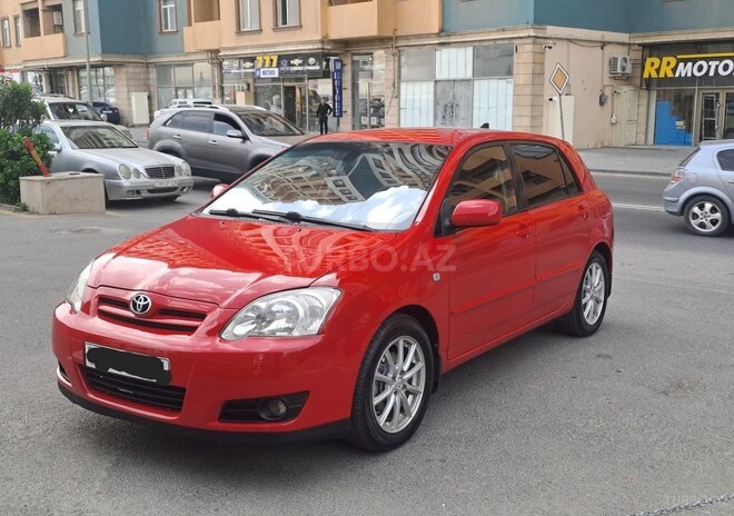 Toyota Corolla 2005, 290,000 km - 1.4 l - Bakı