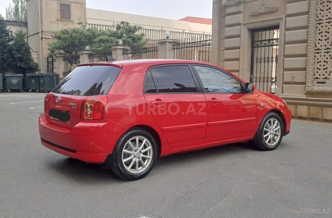 Toyota Corolla 2005, 290,000 km - 1.4 l - Bakı