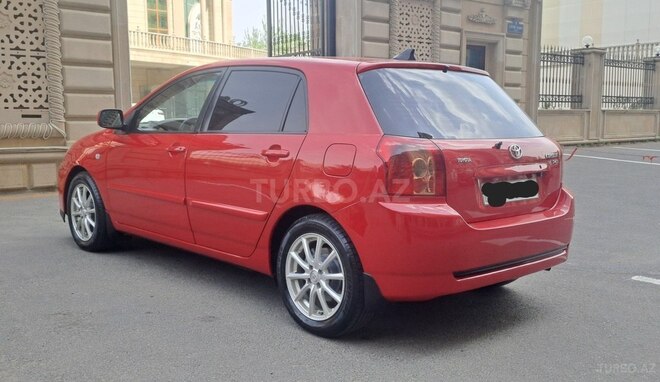 Toyota Corolla 2005, 290,000 km - 1.4 l - Bakı