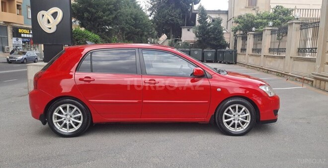 Toyota Corolla 2005, 290,000 km - 1.4 l - Bakı