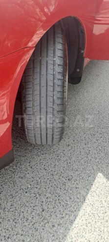 Toyota Corolla 2005, 290,000 km - 1.4 l - Bakı