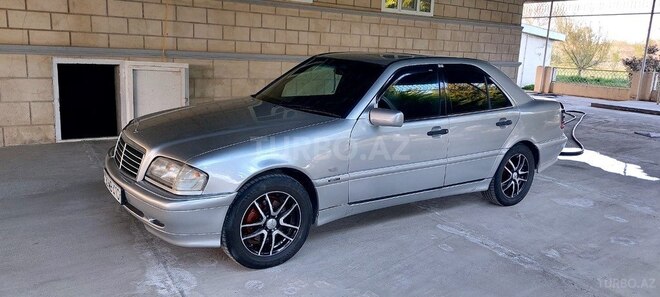Mercedes C 240 1998, 328,000 km - 2.4 l - Bakı