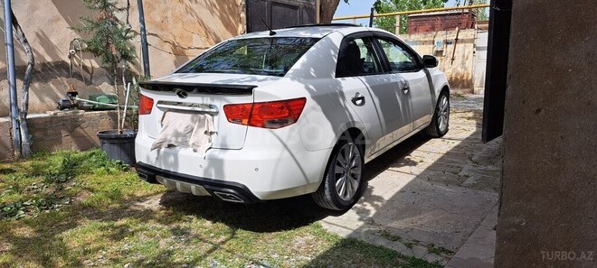 Kia Cerato 2011, 281,700 km - 2.0 l - Bakı