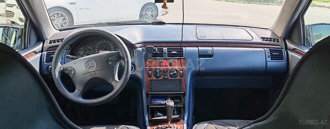 Mercedes E 220 d 1999, 492,500 km - 2.2 l - Sumqayıt