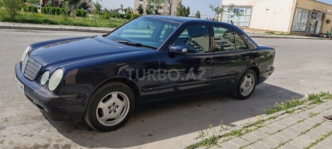 Mercedes E 220 d 1999, 492,500 km - 2.2 l - Sumqayıt