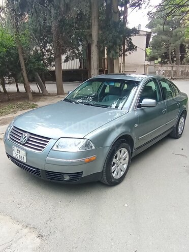 Volkswagen Passat 2002, 300,000 km - 1.8 l - Bakı