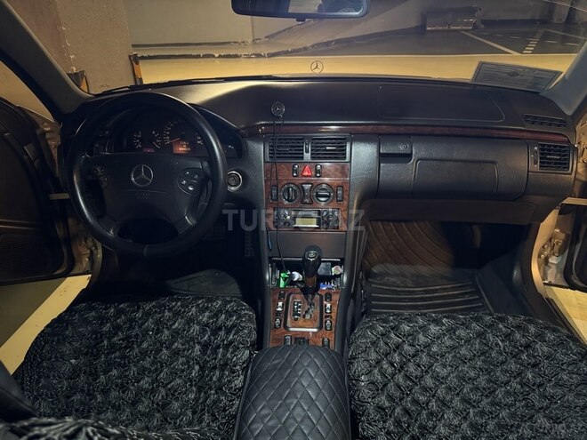 Mercedes E 220 d 2001, 550,000 km - 2.2 л - Bakı