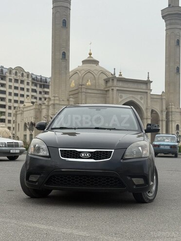 Kia Rio 2010, 484,000 km - 1.6 л - Bakı
