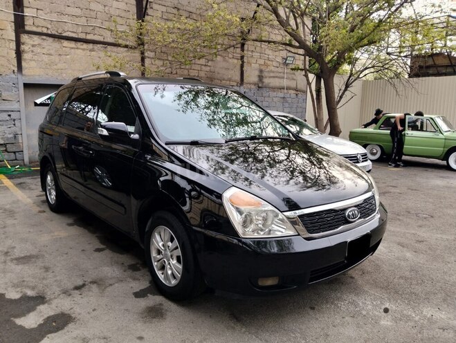 Kia Carnival 2011, 364,000 km - 2.7 l - Bakı