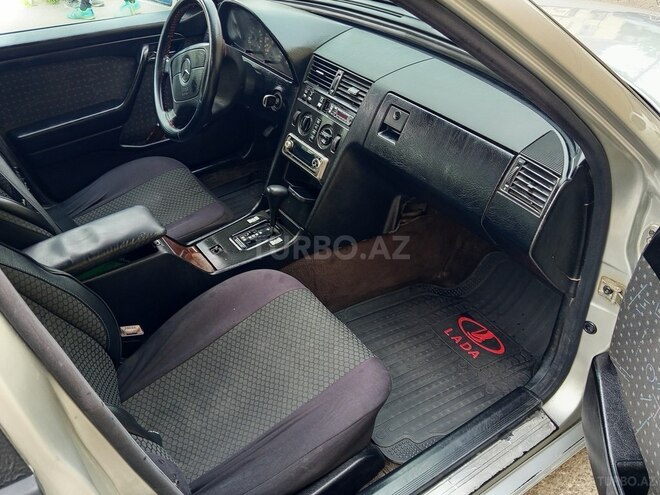 Mercedes C 180 1994, 228,000 km - 1.8 l - Bakı