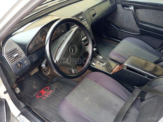 Mercedes C 180 1994, 228,000 km - 1.8 l - Bakı
