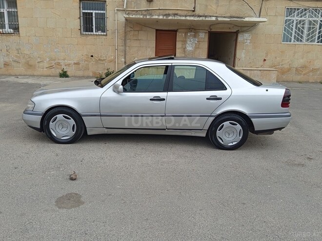 Mercedes C 180 1994, 228,000 km - 1.8 l - Bakı