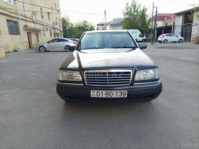 Mercedes C 220 1995, 228,000 km - 2.2 l - Bakı