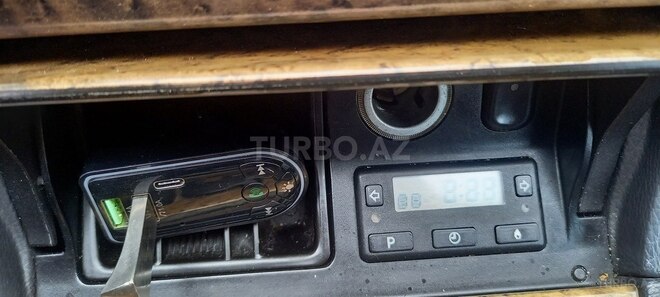 Mercedes E 270 2000, 295,000 km - 2.7 l - Yevlax