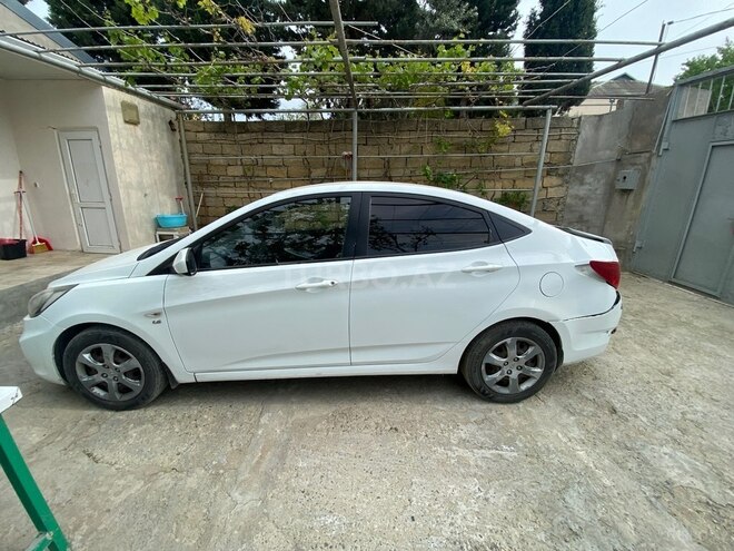 Hyundai Accent 2014, 170,340 km - 1.6 l - Bakı
