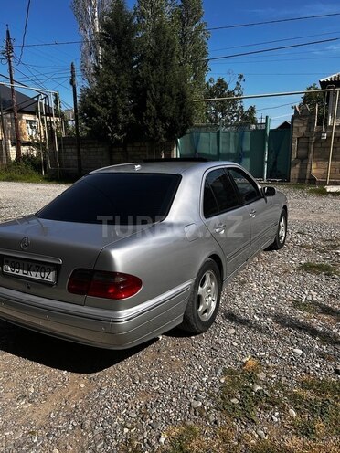 Mercedes E 320 2000, 254,444 km - 3.2 l - Bərdə