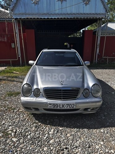 Mercedes E 320 2000, 254,444 km - 3.2 l - Bərdə