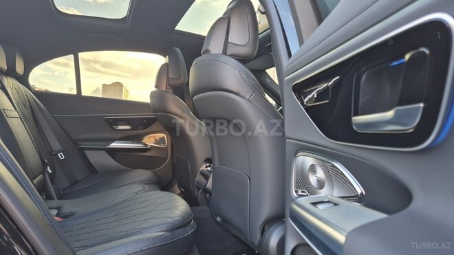 Mercedes E 300 e 2023, 8,500 km - 2.0 л - Bakı
