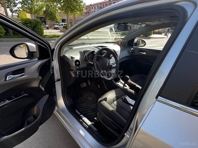 Chevrolet Aveo 2015, 231,000 km - 1.6 l - Yevlax