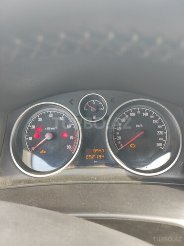 Opel Astra 2006, 252,136 km - 1.4 l - Sumqayıt