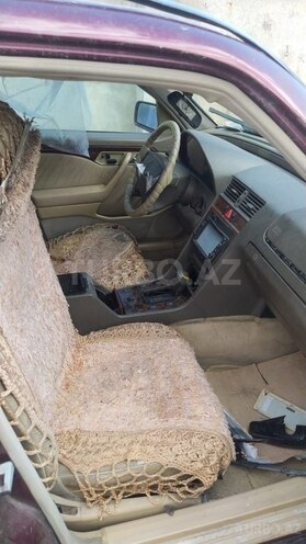 Mercedes C 220 1996, 286,600 km - 2.2 l - Tovuz