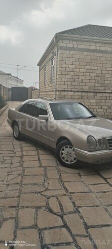 Mercedes E 230 1997, 460,900 km - 2.3 l - Bakı