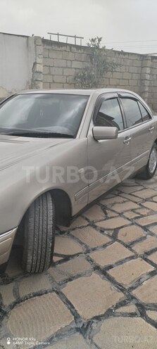 Mercedes E 230 1997, 460,900 km - 2.3 l - Bakı