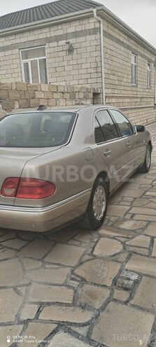 Mercedes E 230 1997, 460,900 km - 2.3 l - Bakı