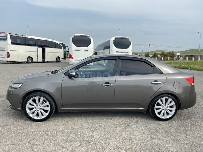 Kia Cerato 2009, 265,798 km - 2.0 l - Bakı