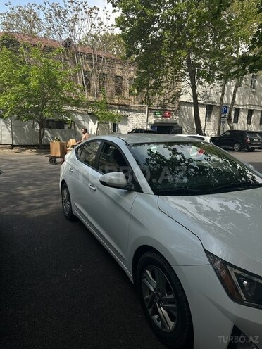 Hyundai Elantra 2019, 133,576 km - 2.0 л - Bakı