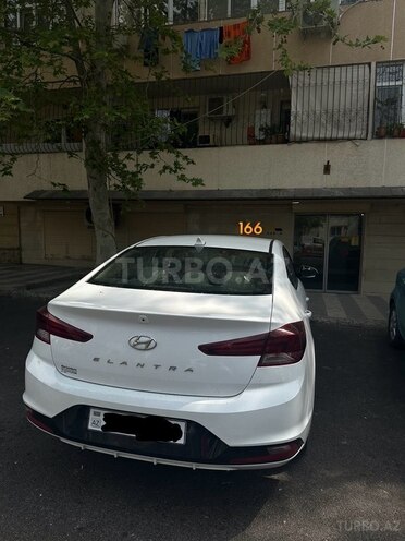Hyundai Elantra 2019, 133,576 km - 2.0 л - Bakı