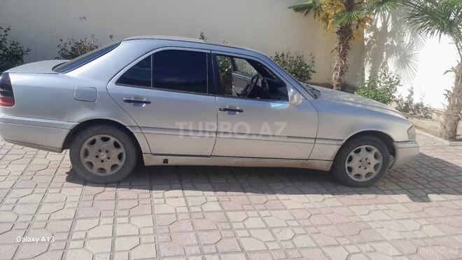 Mercedes C 220 1994, 300,000 km - 2.2 l - Şəmkir